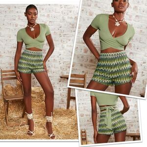 SHEIN Short set with Wrap Knot Back Crop Top